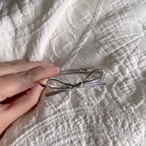 Skinny Mini Bow Bangle
